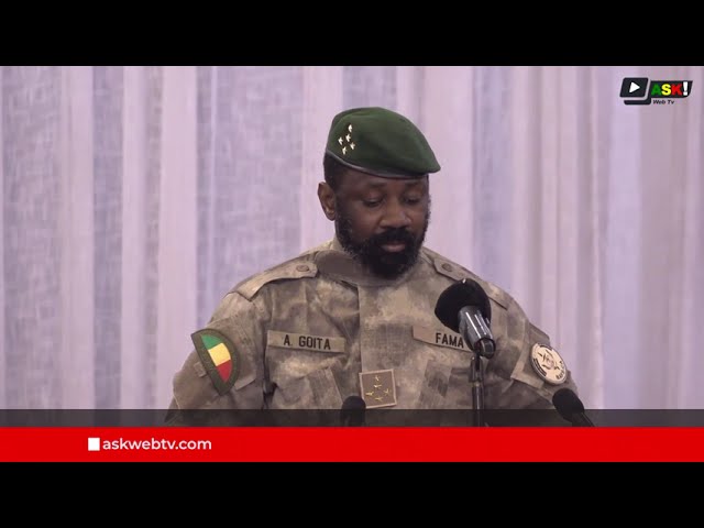 Mali: Le Président de la Transition a honoré les lauréats du Baccalauréat malien