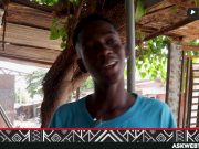 Diplôme sans emploi : Youssouf TOURÉ se reconvertit coiffeur